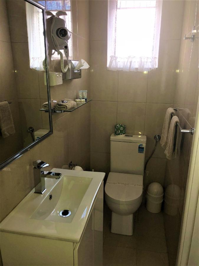 كوتاموندرا Bradman Motor Inn المظهر الخارجي الصورة