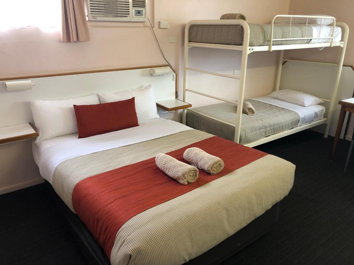كوتاموندرا Bradman Motor Inn المظهر الخارجي الصورة