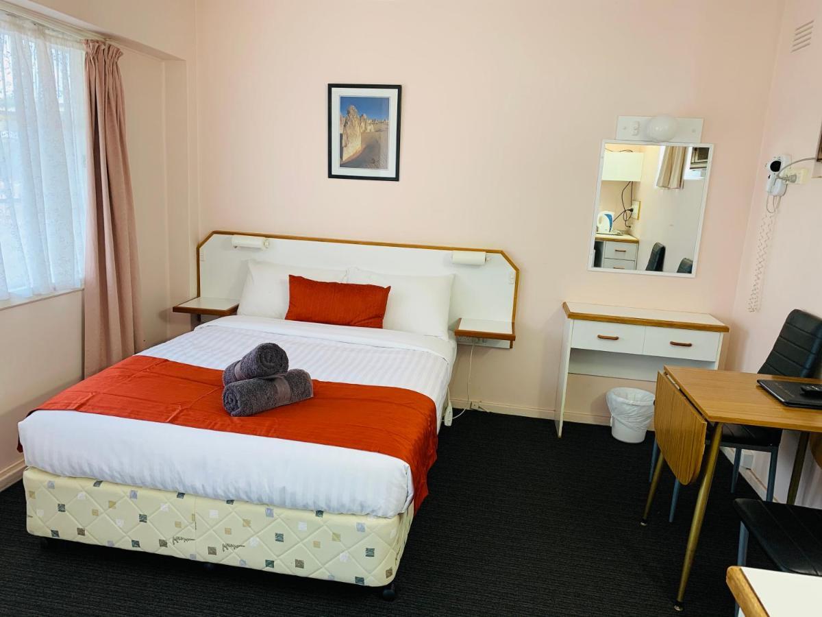 كوتاموندرا Bradman Motor Inn المظهر الخارجي الصورة